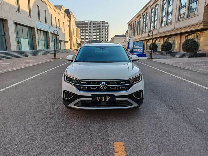 Фото 2 - Volkswagen Tayron