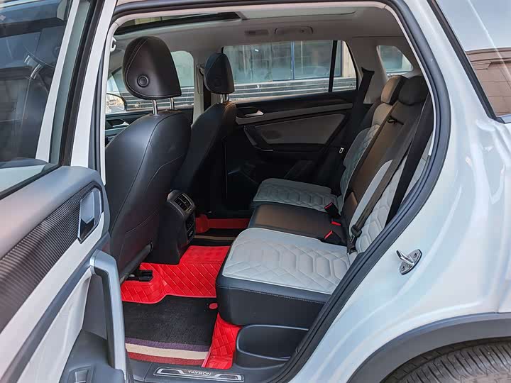 Фото 6 - Volkswagen Tayron