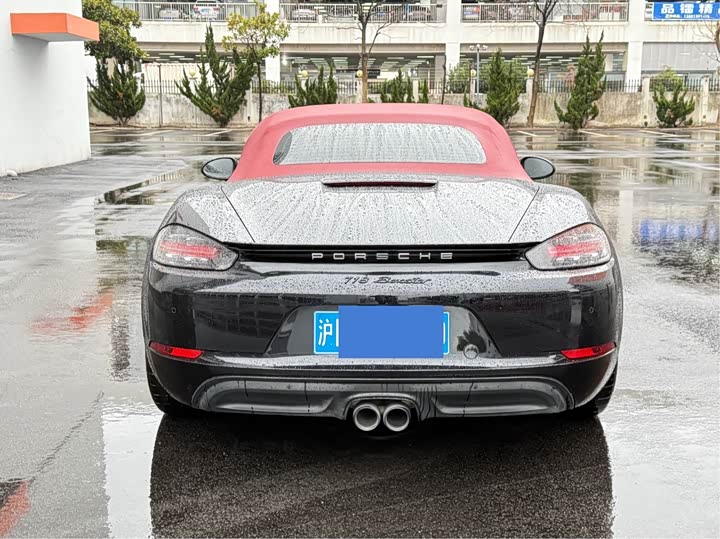 Фото 4 - Porsche 718