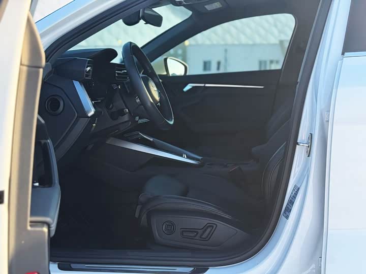 Фото 9 - Audi A3