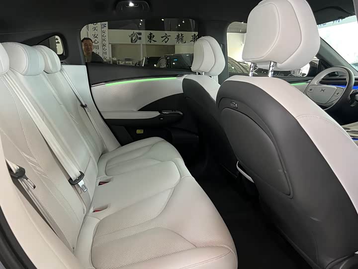 Фото 5 - XPeng G7