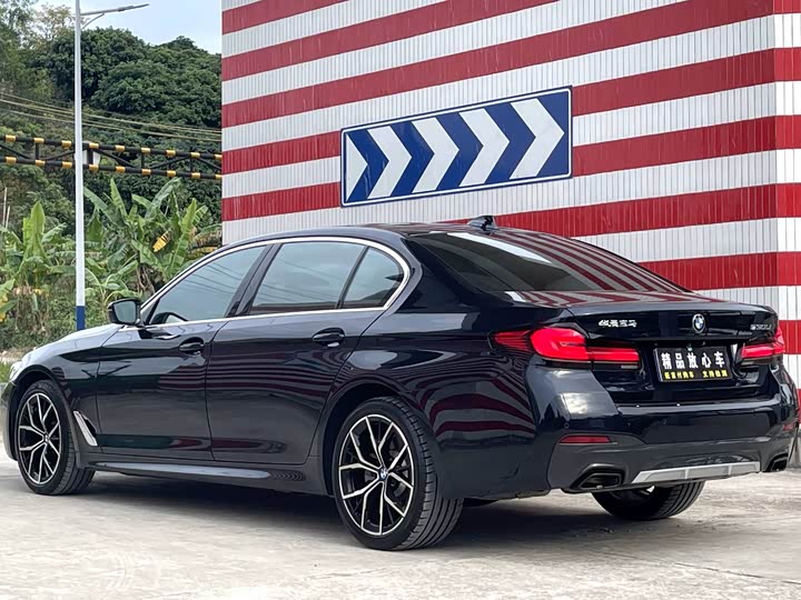 Фото 7 - BMW 5 Series