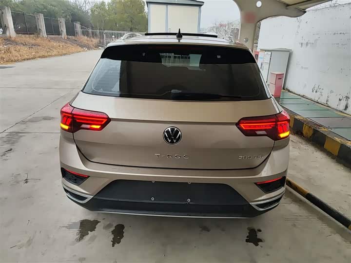 Фото 6 - Volkswagen T-Roc