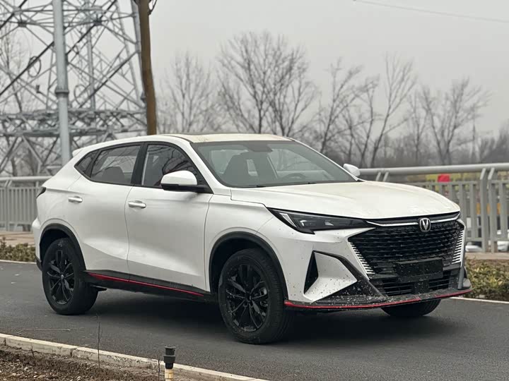 Фото 1 - Changan X5 Plus