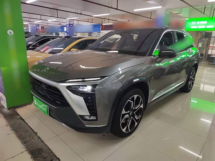 Фото 1 - Nio ES8