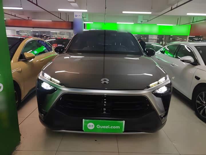 Фото 3 - Nio ES8