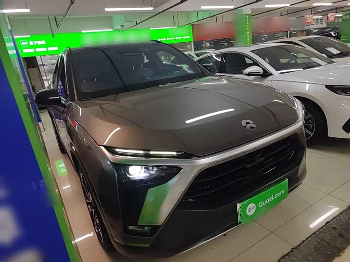 Фото 4 - Nio ES8