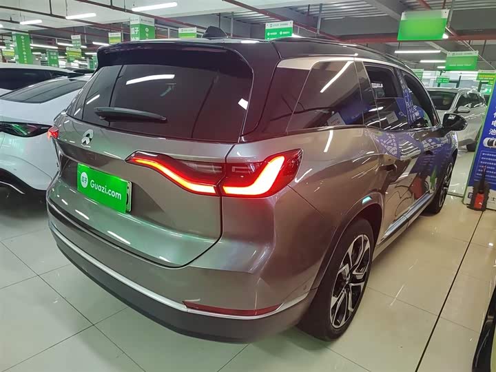 Фото 7 - Nio ES8