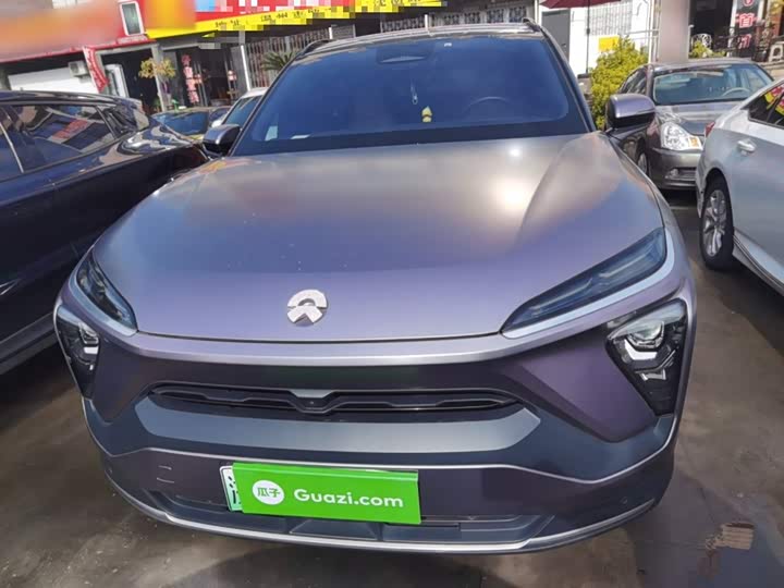 Фото 3 - Nio ES6