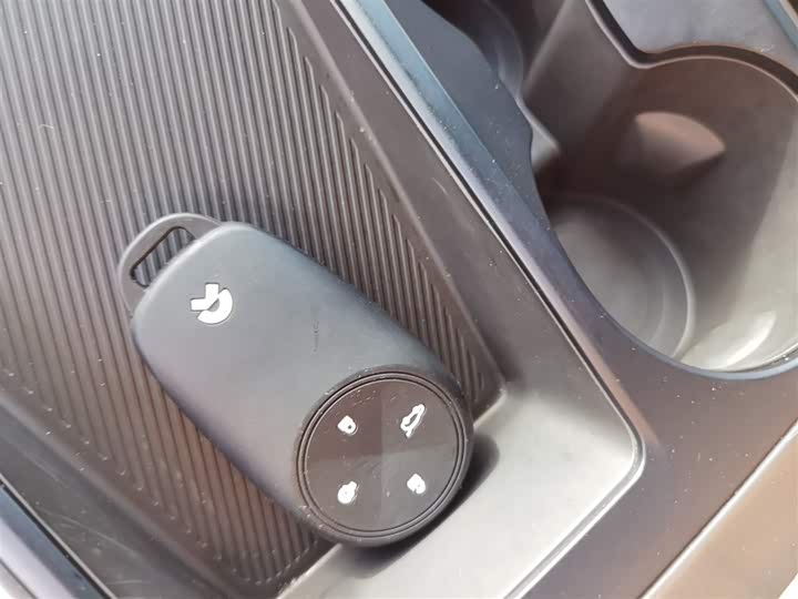 Фото 9 - Nio ES6