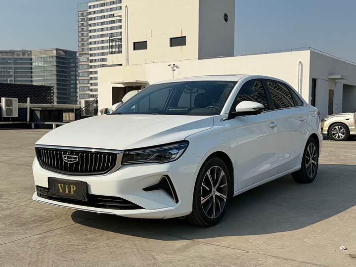 Фото 1 - Geely Emgrand