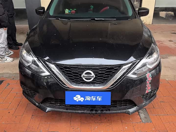 Фото 2 - Nissan Sylphy