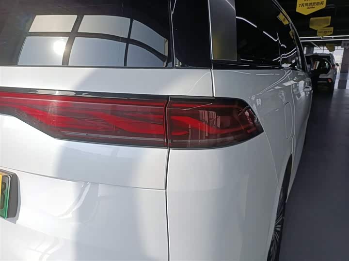 Фото 8 - BYD Xia