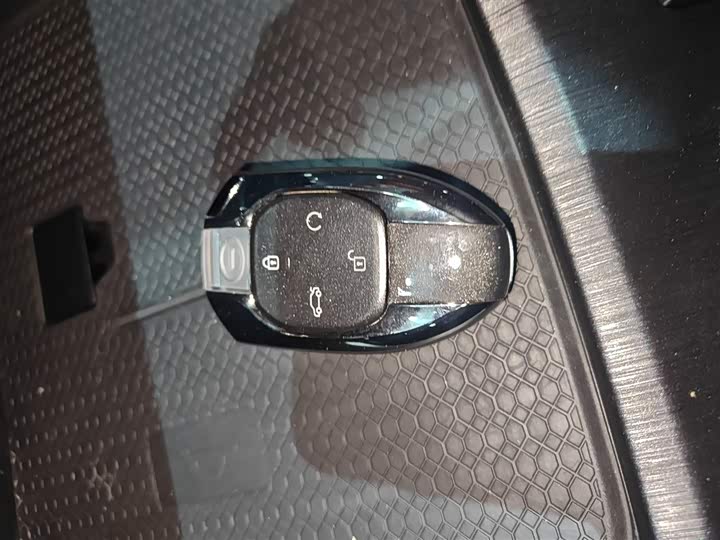 Фото 9 - GAC Trumpchi GS8