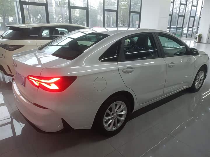 Фото 6 - Chevrolet Monza