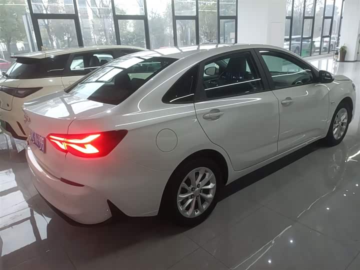 Фото 7 - Chevrolet Monza