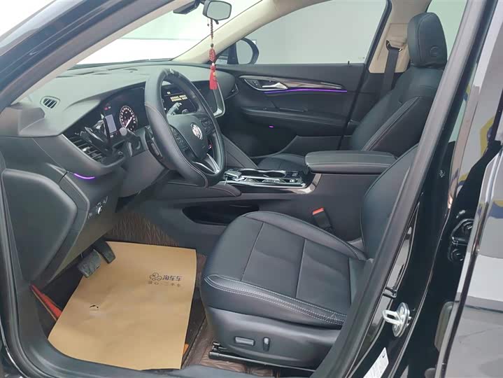 Фото 9 - Buick Envision Plus