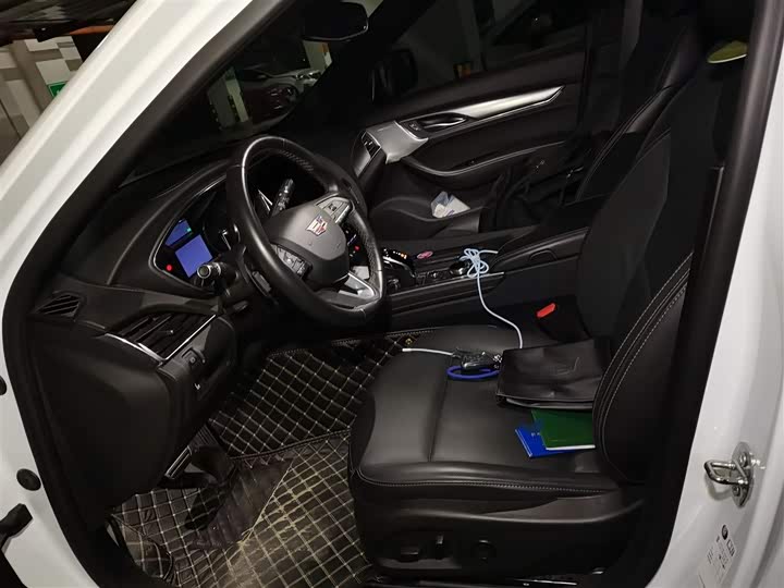 Фото 8 - Cadillac CT5