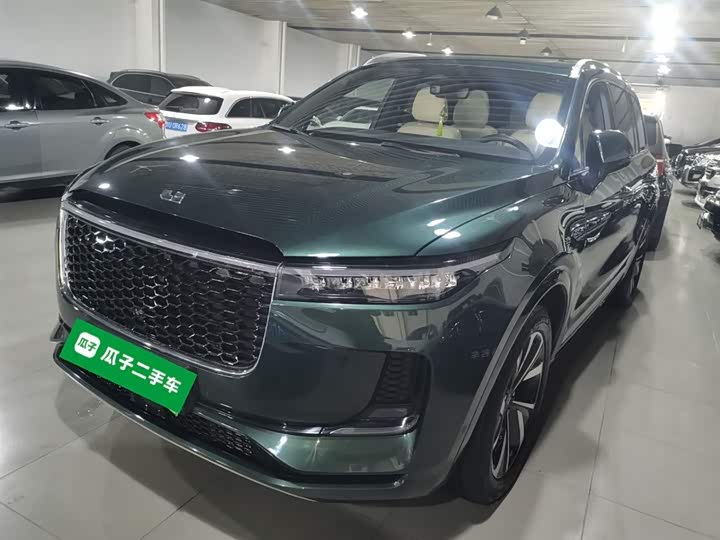 Фото 1 - LiXiang One