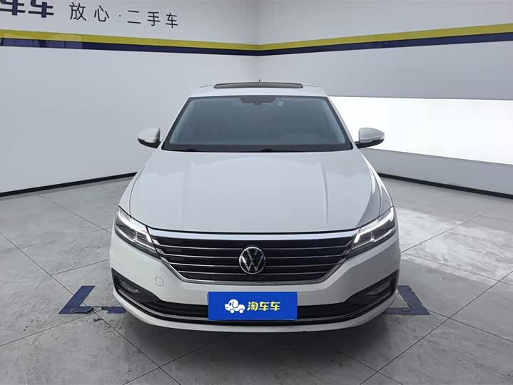 Фото 2 - Volkswagen Lavida