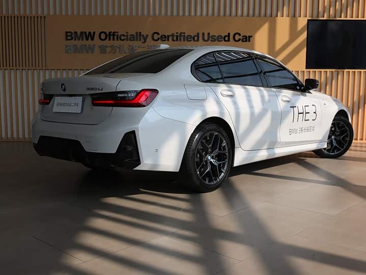 Фото 3 - BMW 3 Series