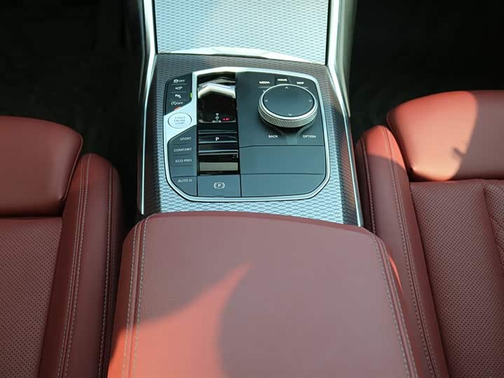 Фото 8 - BMW 3 Series