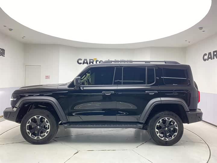 Фото 8 - Tank 300 Hybrid