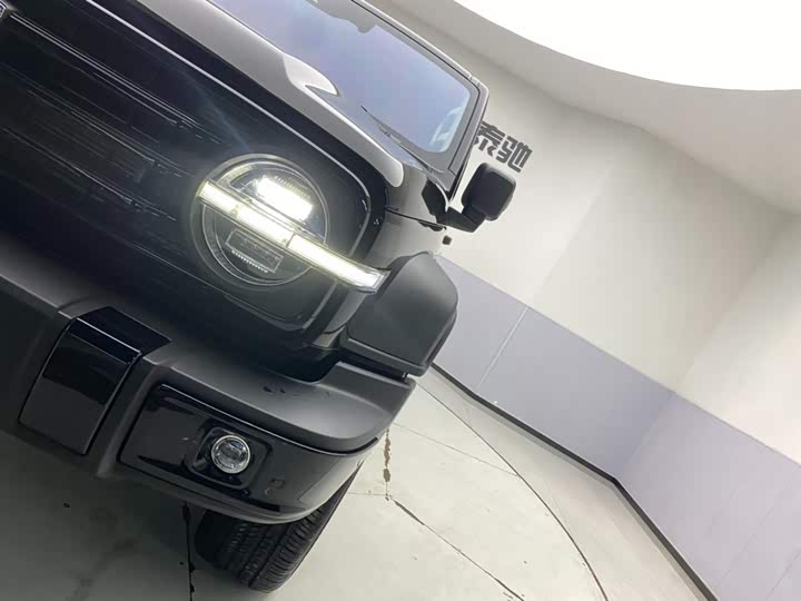 Фото 9 - Tank 300 Hybrid