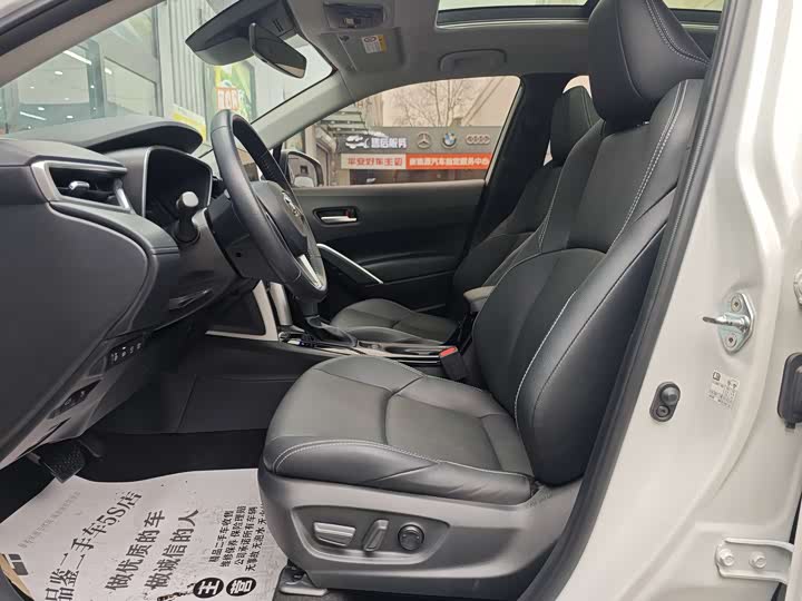 Фото 9 - Toyota Frontlander