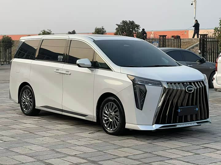 Фото 5 - GAC Trumpchi M8