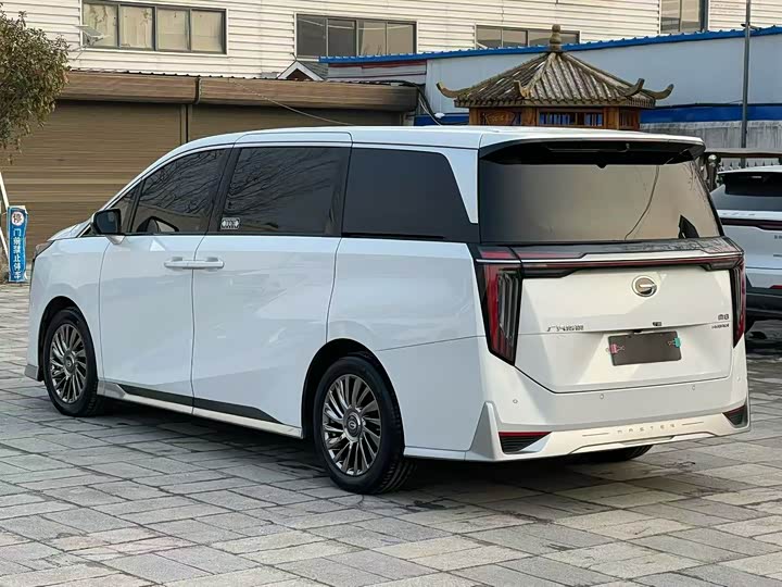 Фото 6 - GAC Trumpchi M8