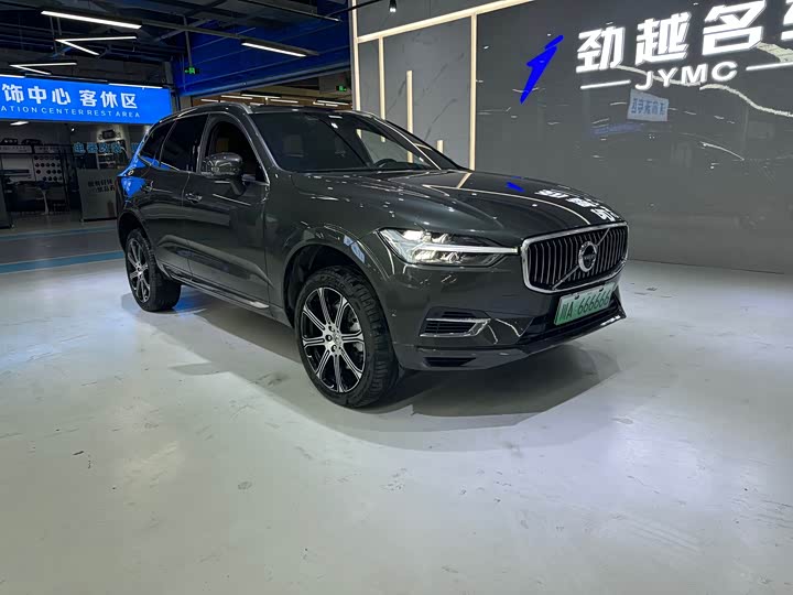 Фото 3 - Volvo XC60 Hybrid