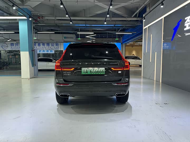 Фото 4 - Volvo XC60 Hybrid
