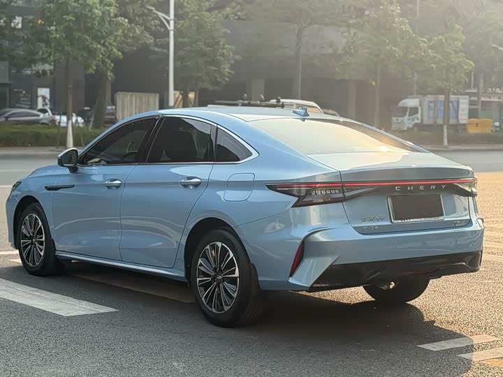 Фото 6 - Chery Fulwin A8