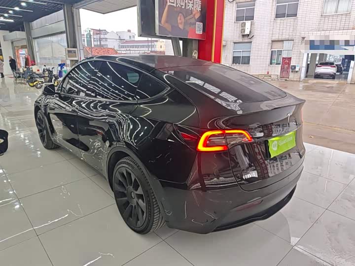 Фото 5 - Tesla Model Y