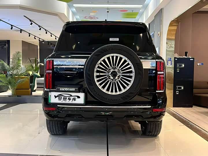 Фото 8 - Tank 500 Hybrid