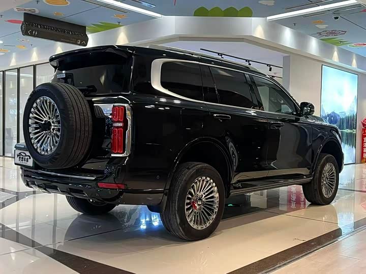 Фото 9 - Tank 500 Hybrid