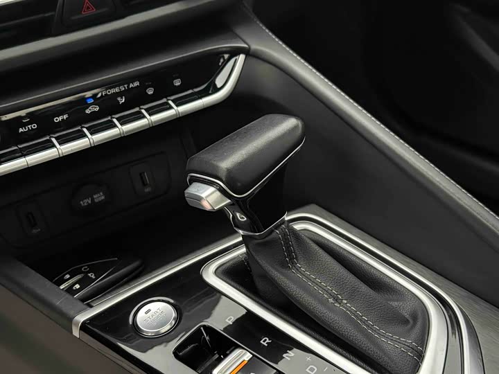 Фото 8 - Changan Eado Plus