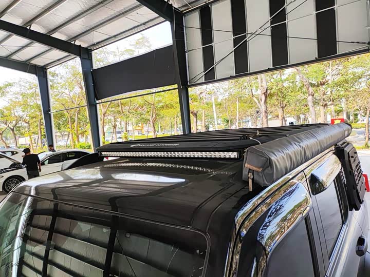 Фото 9 - Tank 300