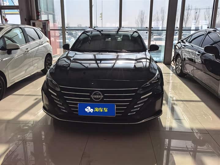 Фото 2 - Nissan Teana