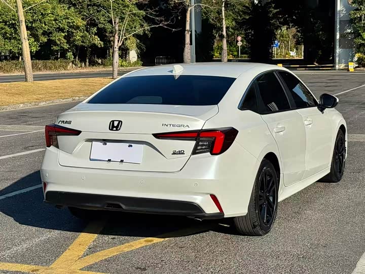 Фото 9 - Honda Integra