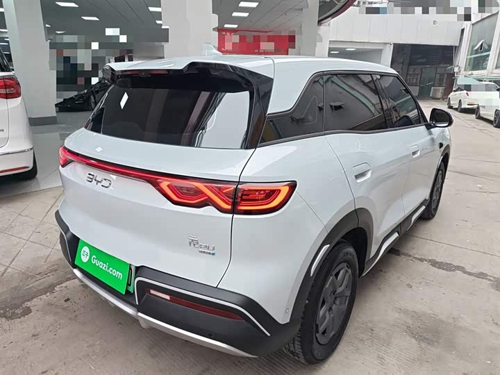 Фото 7 - BYD Yuan Up