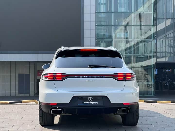 Фото 8 - Porsche Macan