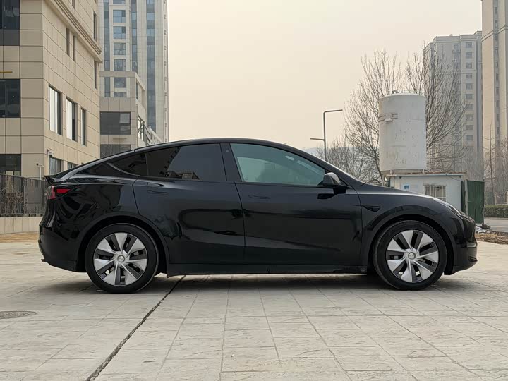 Фото 7 - Tesla Model Y