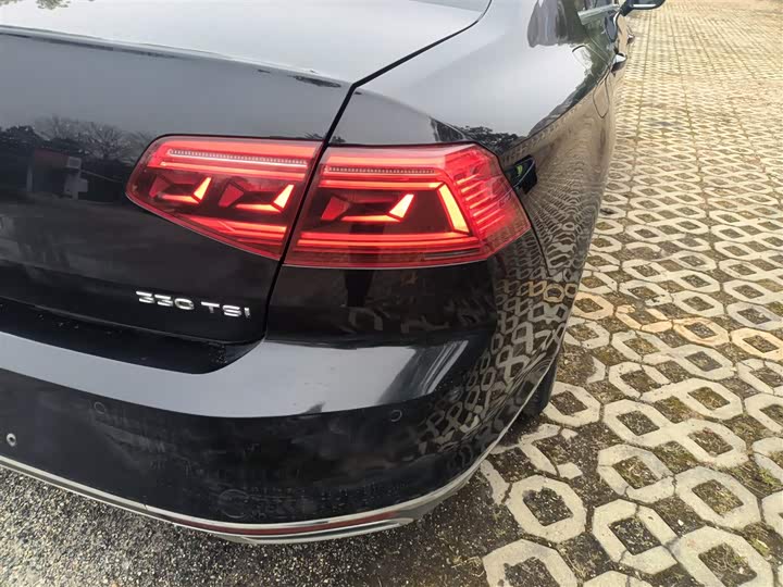 Фото 8 - Volkswagen Magotan