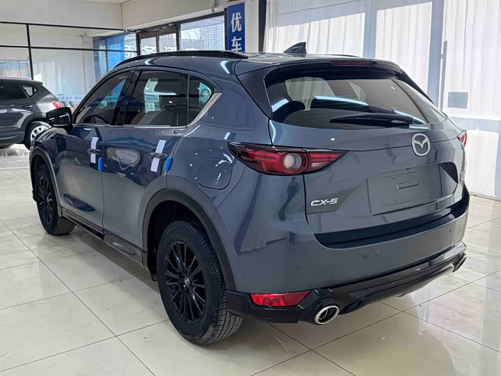 Фото 4 - Mazda CX-5