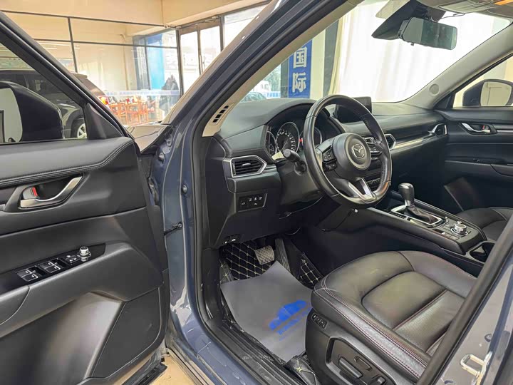 Фото 7 - Mazda CX-5