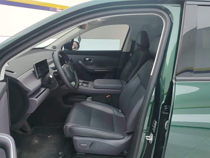 Фото 9 - Leapmotor C10