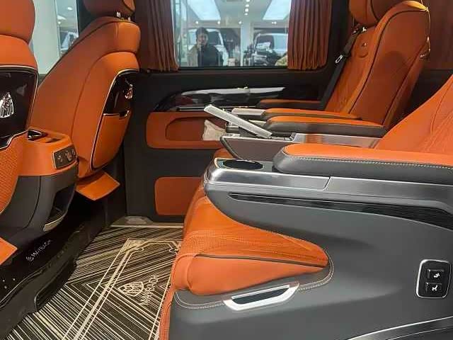 Фото 8 - Mercedes-Benz Vito