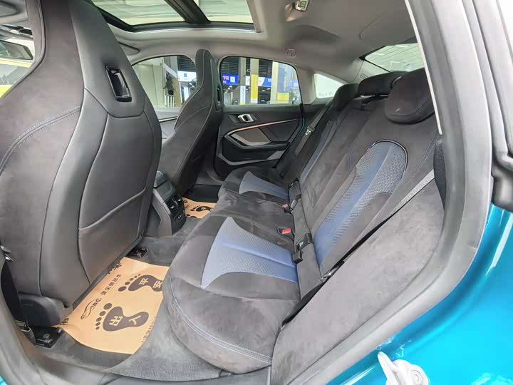 Фото 9 - BMW 2 Series